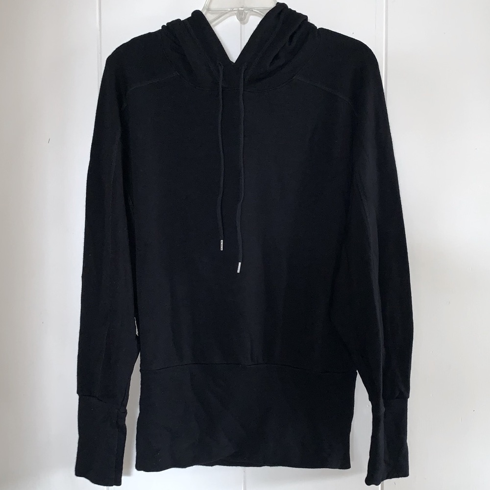 Mono B Talulah Bree Batwing Hooded Pullover Sweatshirt Black Women’s Size M